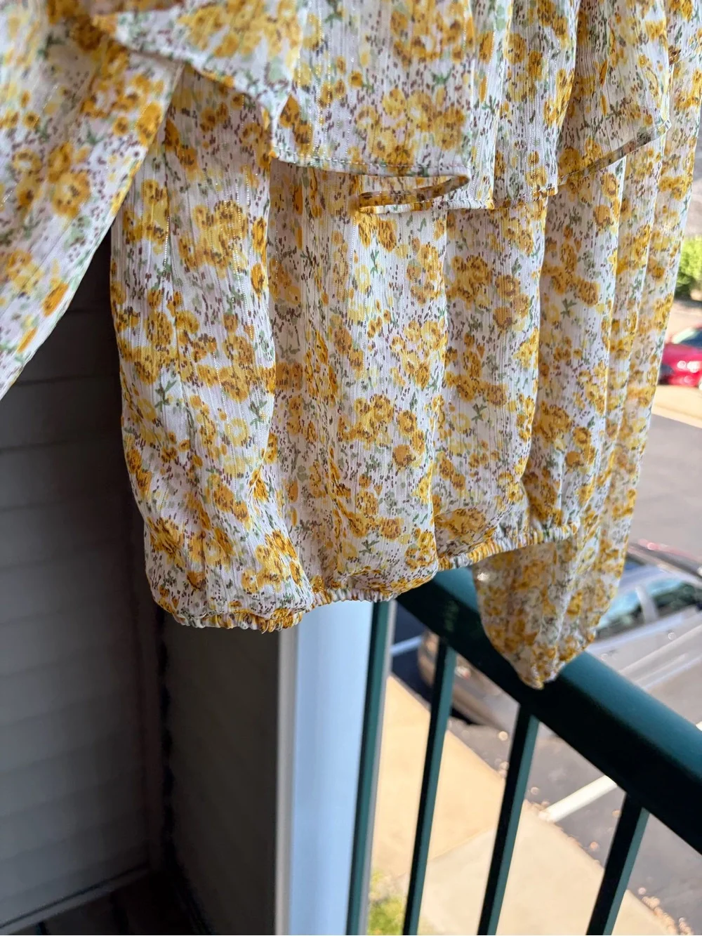 🆕🌻 ASTR The Label Yellow Floral Off Shoulder Crop Top XS Boho Cottagecore Blouse